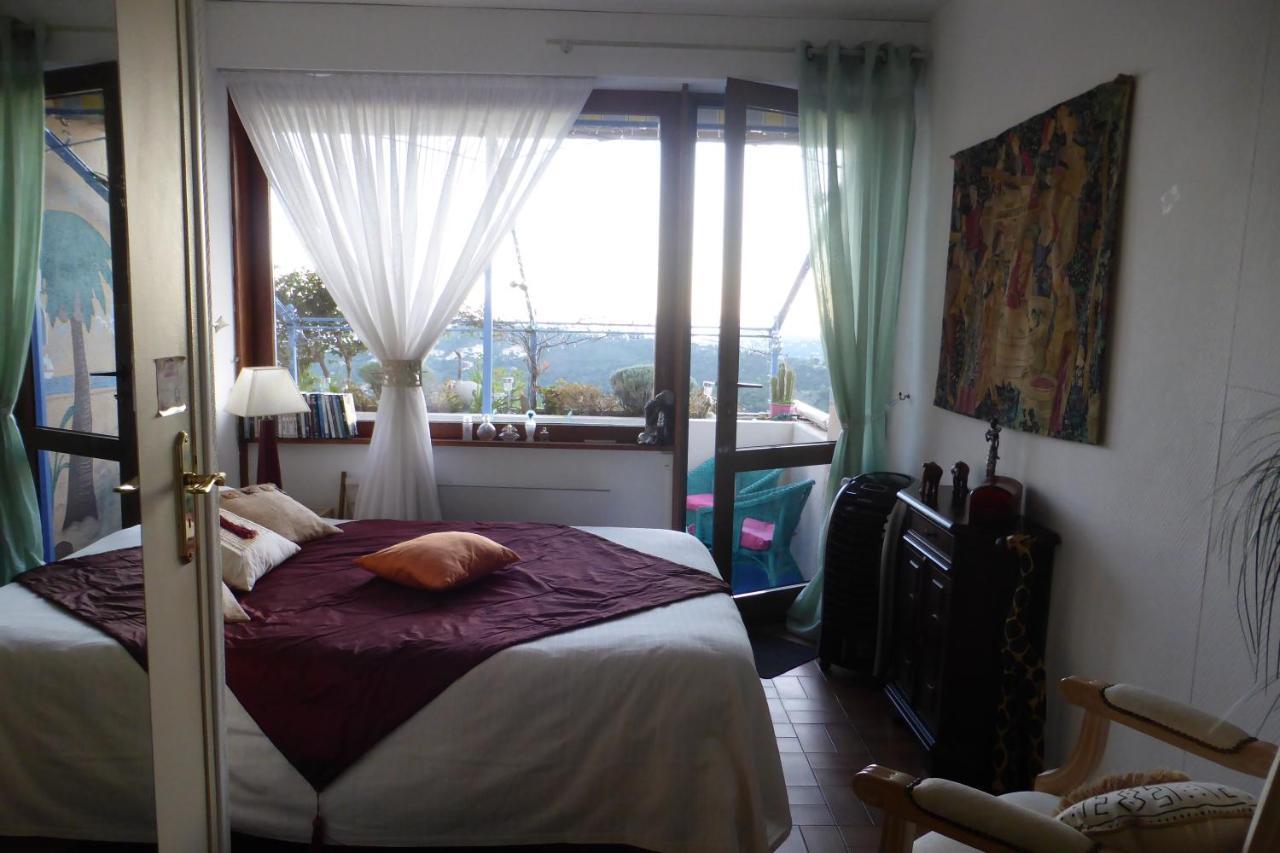 Nouveau ! Chambre D'Hote Insolite Privee " Coeurs De Pirates A Bali En Provence" Spa Sauna Massages Dans Cadre Exotique D'Amenagements Exterieurs D'Exception Ete Comme Hiver Bienvenue !!! Cavalaire-sur-Mer Zewnętrze zdjęcie