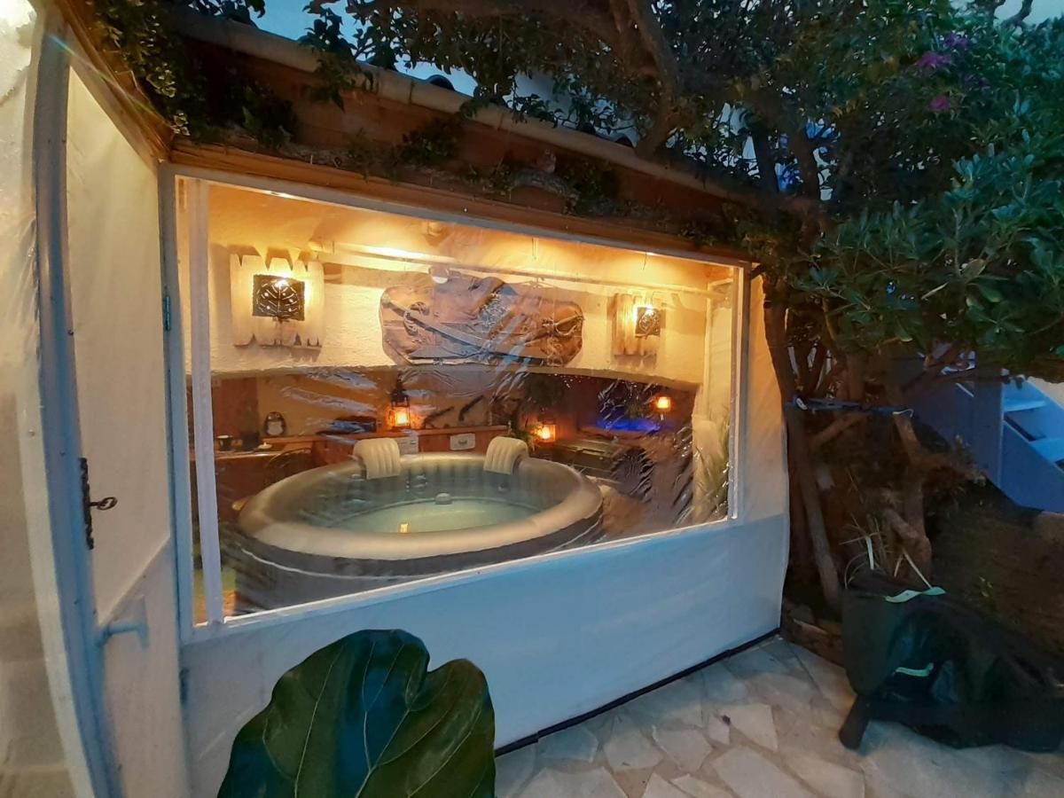 Nouveau ! Chambre D'Hote Insolite Privee " Coeurs De Pirates A Bali En Provence" Spa Sauna Massages Dans Cadre Exotique D'Amenagements Exterieurs D'Exception Ete Comme Hiver Bienvenue !!! Cavalaire-sur-Mer Zewnętrze zdjęcie