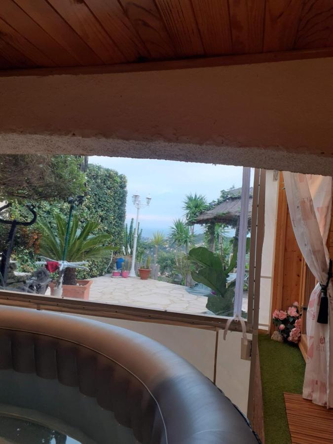 Nouveau ! Chambre D'Hote Insolite Privee " Coeurs De Pirates A Bali En Provence" Spa Sauna Massages Dans Cadre Exotique D'Amenagements Exterieurs D'Exception Ete Comme Hiver Bienvenue !!! Cavalaire-sur-Mer Zewnętrze zdjęcie