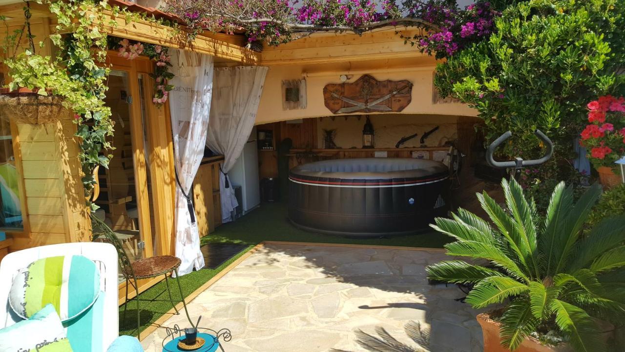 Nouveau ! Chambre D'Hote Insolite Privee " Coeurs De Pirates A Bali En Provence" Spa Sauna Massages Dans Cadre Exotique D'Amenagements Exterieurs D'Exception Ete Comme Hiver Bienvenue !!! Cavalaire-sur-Mer Zewnętrze zdjęcie