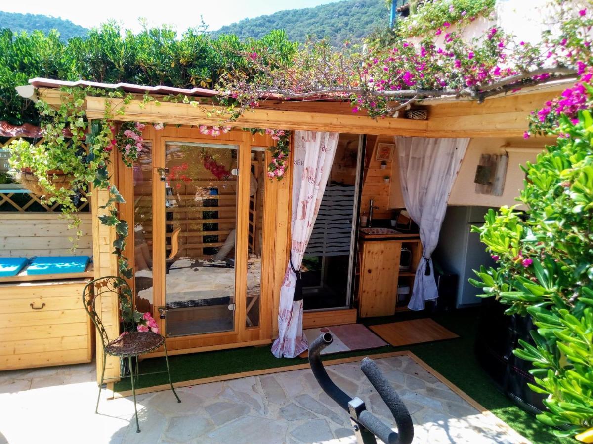 Nouveau ! Chambre D'Hote Insolite Privee " Coeurs De Pirates A Bali En Provence" Spa Sauna Massages Dans Cadre Exotique D'Amenagements Exterieurs D'Exception Ete Comme Hiver Bienvenue !!! Cavalaire-sur-Mer Zewnętrze zdjęcie